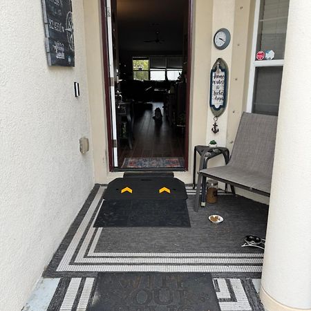 Ruskin Fl Private 2 Bdrm 1 Bath Suite Common Areas Shared With Host And Cat Ngoại thất bức ảnh