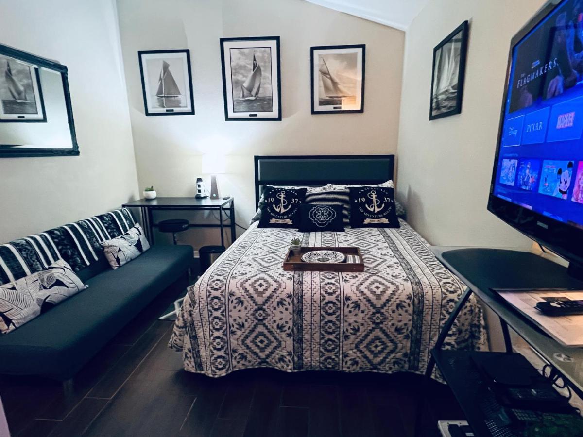 Ruskin Fl Private 2 Bdrm 1 Bath Suite Common Areas Shared With Host And Cat Ngoại thất bức ảnh