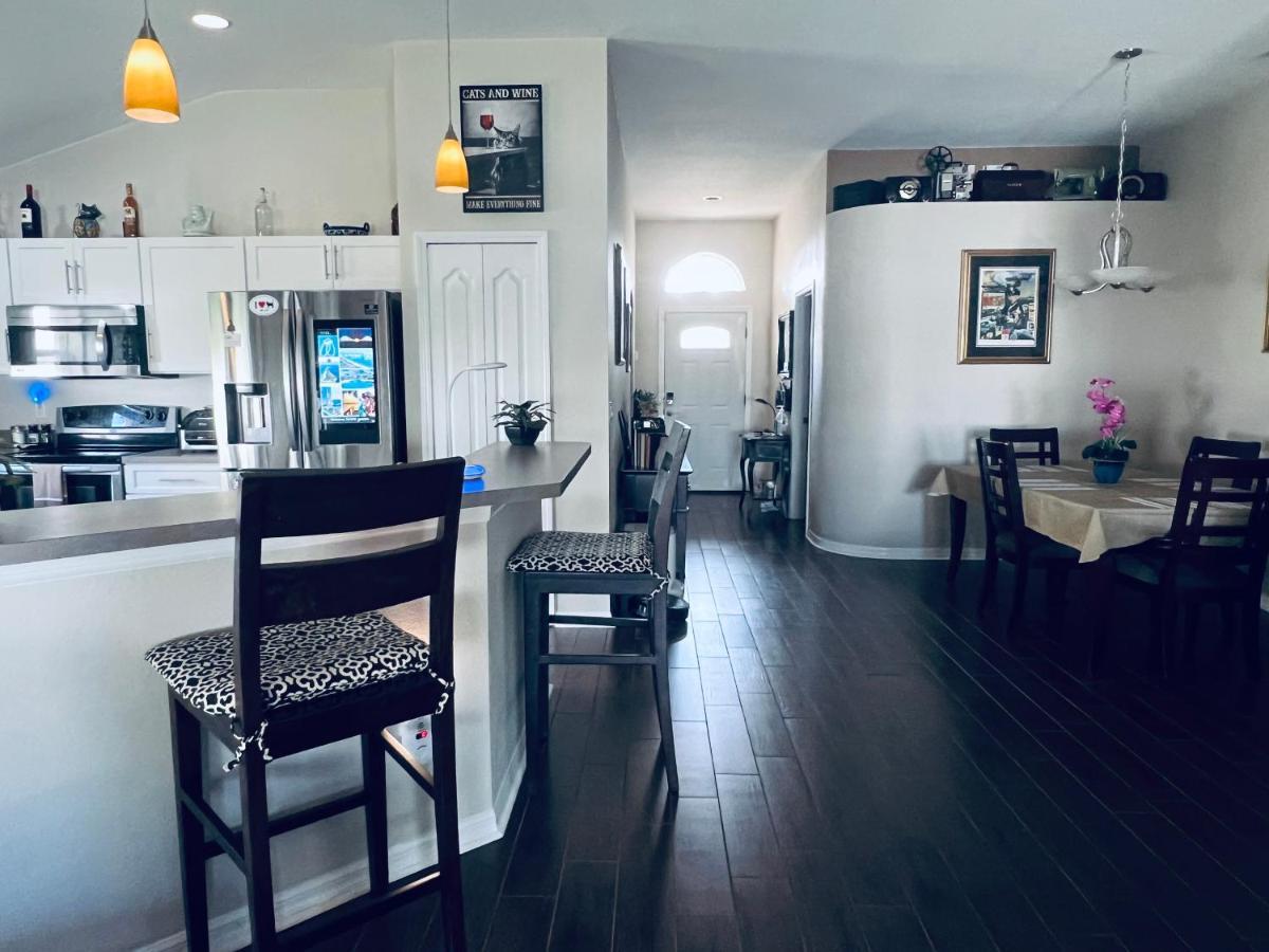 Ruskin Fl Private 2 Bdrm 1 Bath Suite Common Areas Shared With Host And Cat Ngoại thất bức ảnh